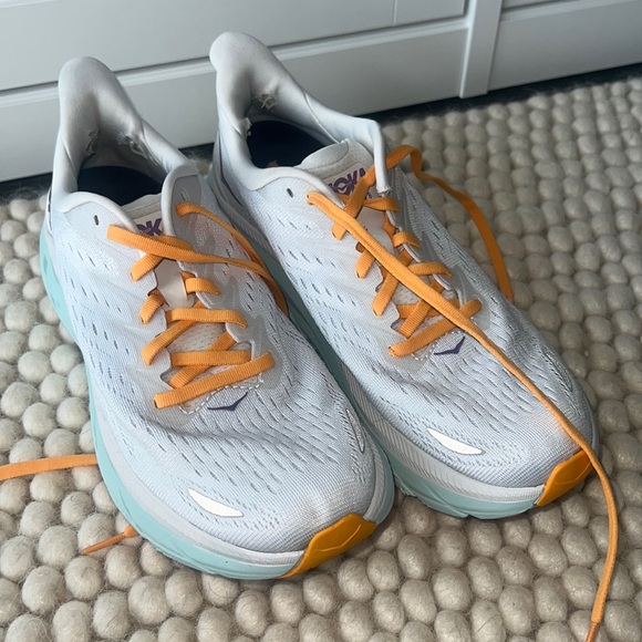 Hoka One One Shoes - Hoka Clifton 8 - Sz 8